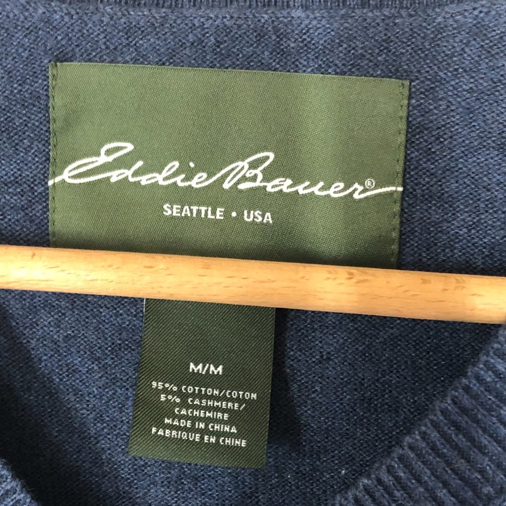 Eddie Bauer V-neck sweater - Picture 4 of 4